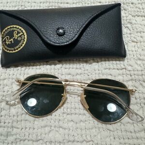 Ray-Ban Gold Frame Sunglasses with Dark Lenses